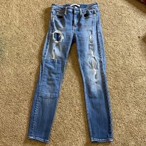 Lighter wash Calvin Klein skinny jeans, gently used.